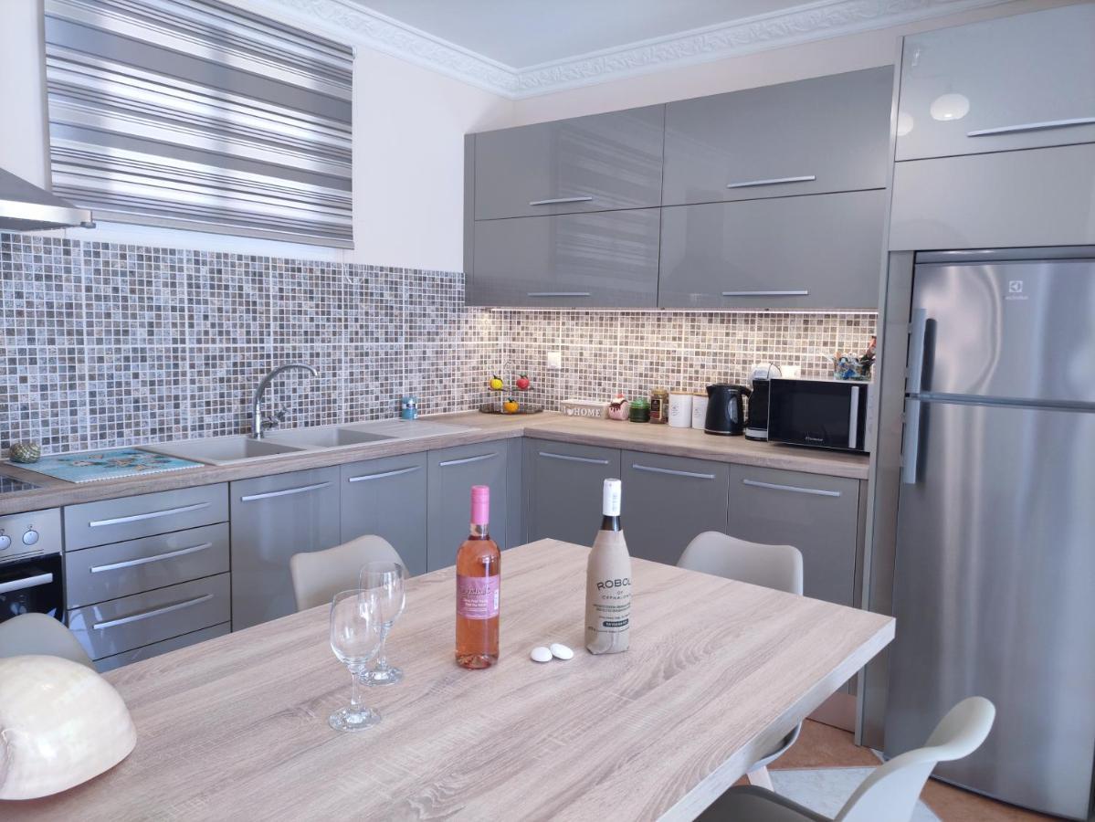 Blue Lagoon Luxury Apartment B2 Argostoli  Luaran gambar